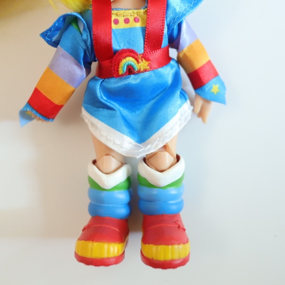 The Rainbow Brite 5.5inch Poseable Fashion Doll - Picture 3 of 8